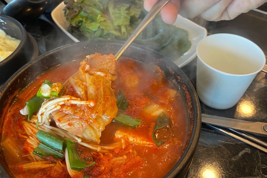 Kimchi w Korei: fermentowana tradycja, która łączy pokolenia