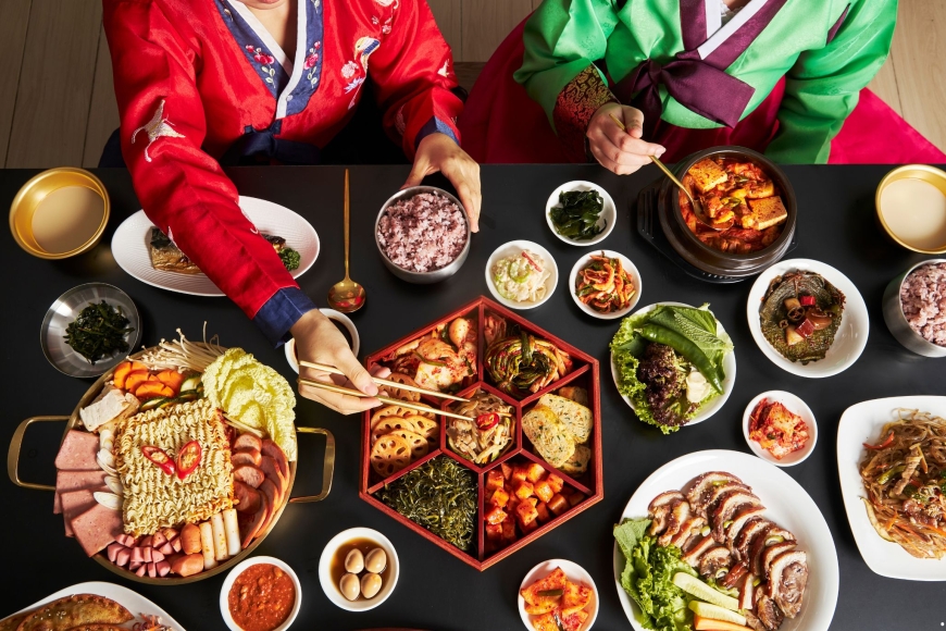 kolacjia w stylu koreańskim