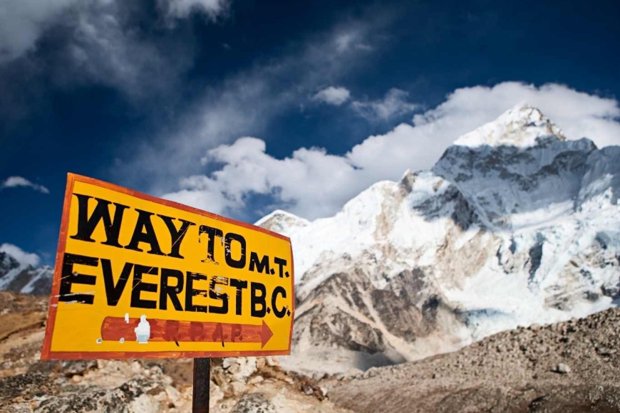 EVEREST BASE CAMP