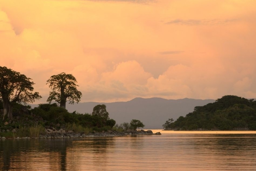 Jezioro Malawi – afrykańskie morze, które zaskakuje skalą i kolorem