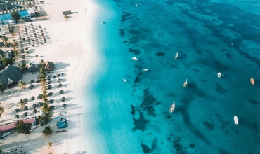 Zanzibar – białe plaże, przypływy i tropikalny Ocean Indyjski