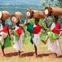 Królewscy bębniarze z Burundi – rytm, który przez wieki należał do królów