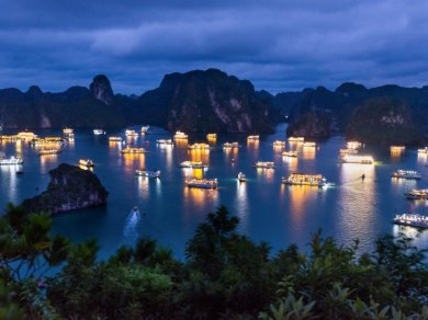 ZATOKA HA LONG