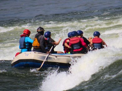 rafting po Nilu Uganda