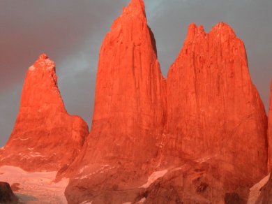 slakne wieże TORRES DEL PAINE (WYCIECZKA DO CHILE)