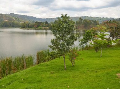 jezioro Bunyonyi