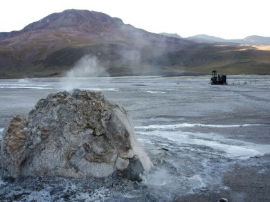 GEJZERY TATIO (WYCIECZKA DO CHILE)