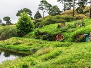 Hobbiton Movie Set